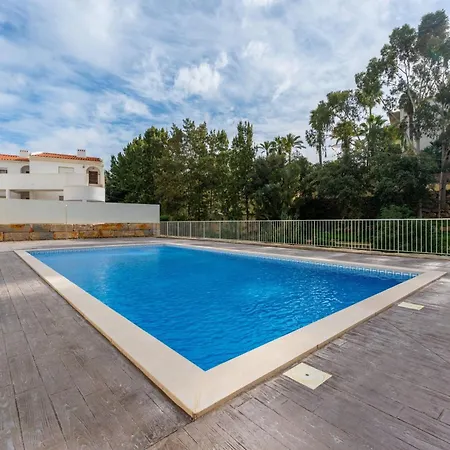 Апартаменты Algarve Garden Unit 1 Албуфейра